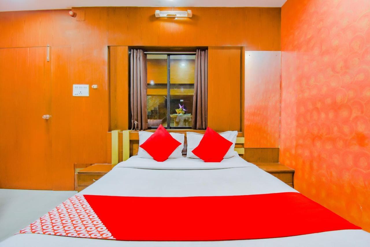 Oyo 78593 Nidhi International Asansol ภายนอก รูปภาพ