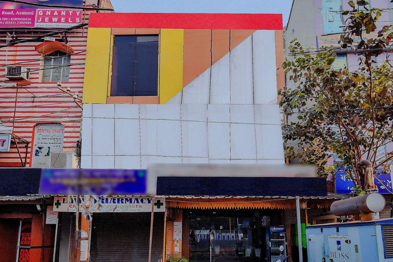 Oyo 78593 Nidhi International Asansol ภายนอก รูปภาพ